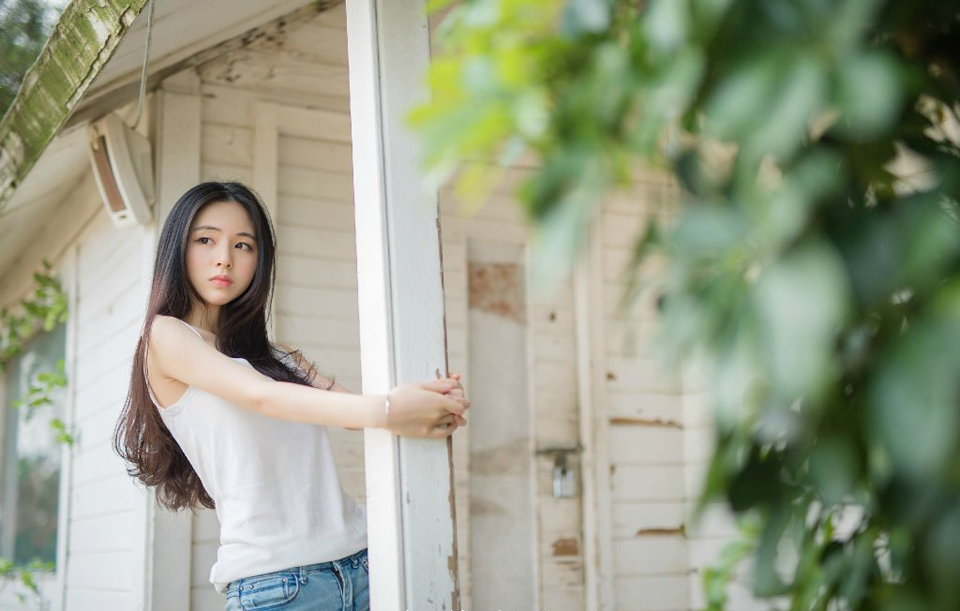 如果一段关系需要，你不断地迁就琢磨忍让，那不如趁早断个干净，做回甲乙丙丁。